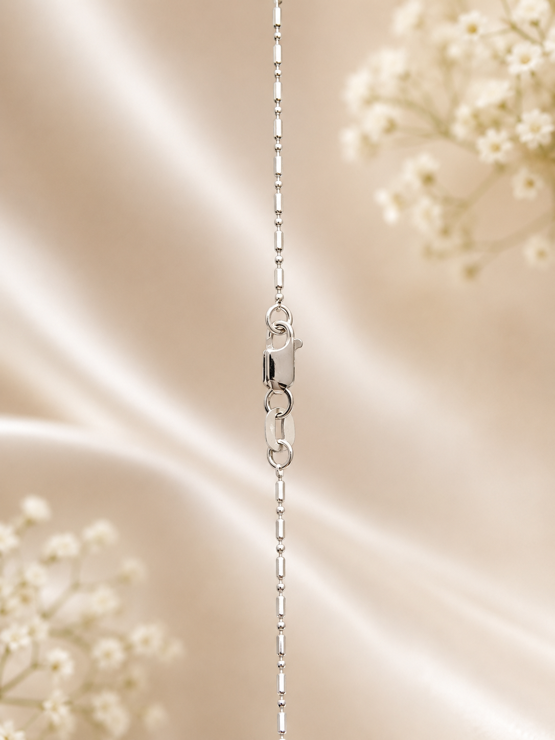 ✨White Gold 14k Diamond Cross Pendant Necklace✨