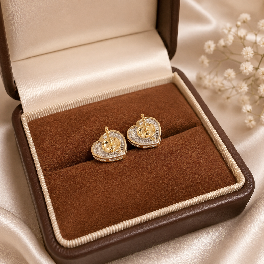 💛 14K Gold Diamond Heart Stud Earrings 💛