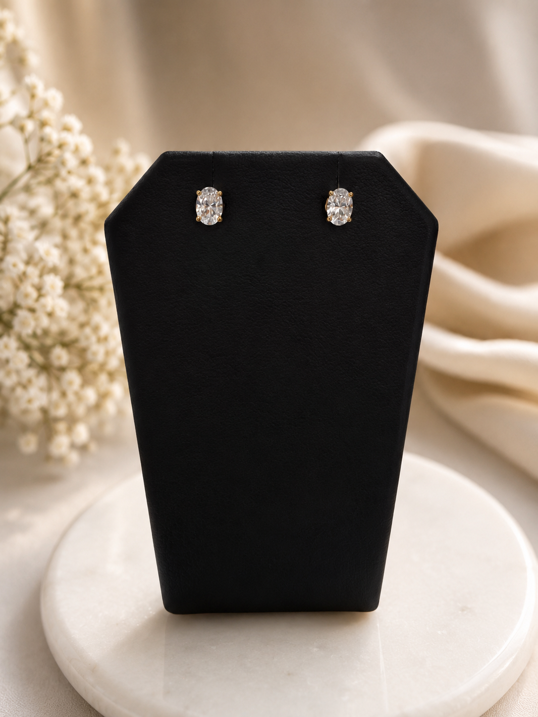 ✨ 10K Gold Oval White Zircon Stud Earrings ✨